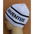 Juventus sapka kötött, fehér