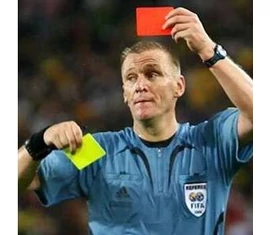 Játékvezetői kiegészítők